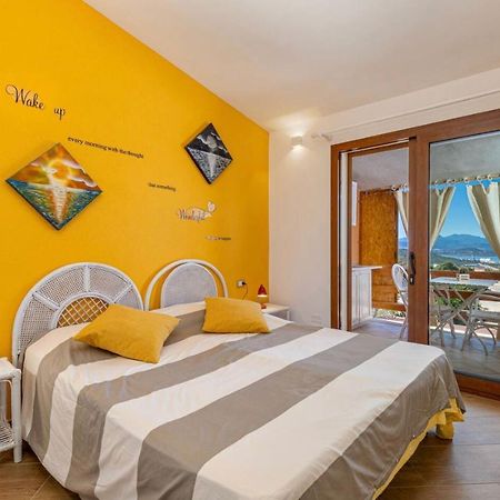 Casa Sharon Appartamento Vista Mare Ad Olbia Esterno foto
