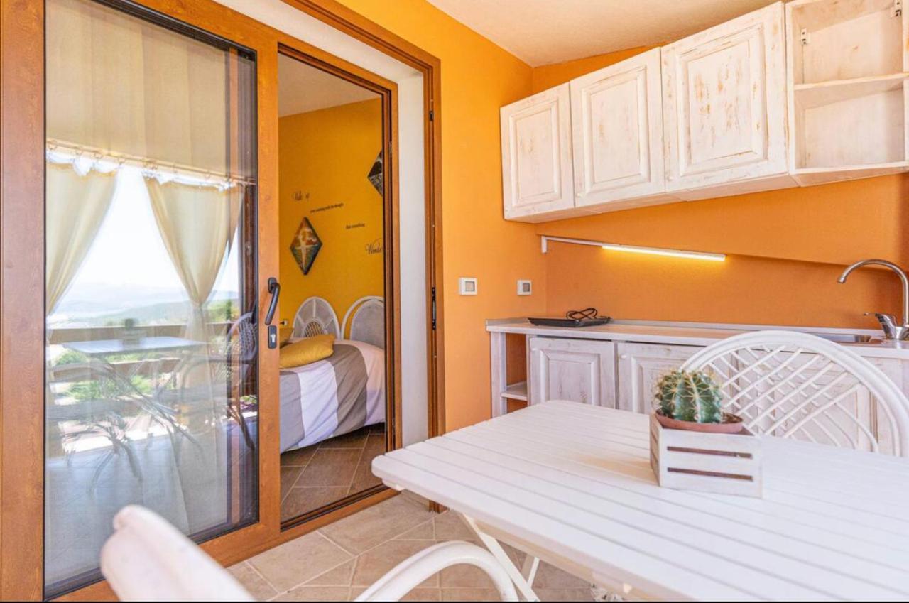 Casa Sharon Appartamento Vista Mare Ad Olbia Esterno foto